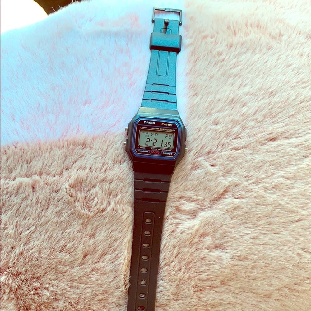 80s watch !! Very good condition